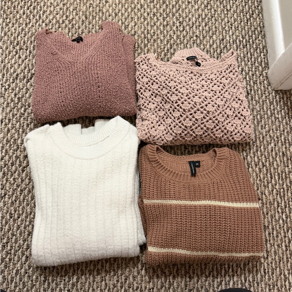 Sweater Bundle - Women’s XS
